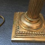 Golden bronze Corinthian column lamp