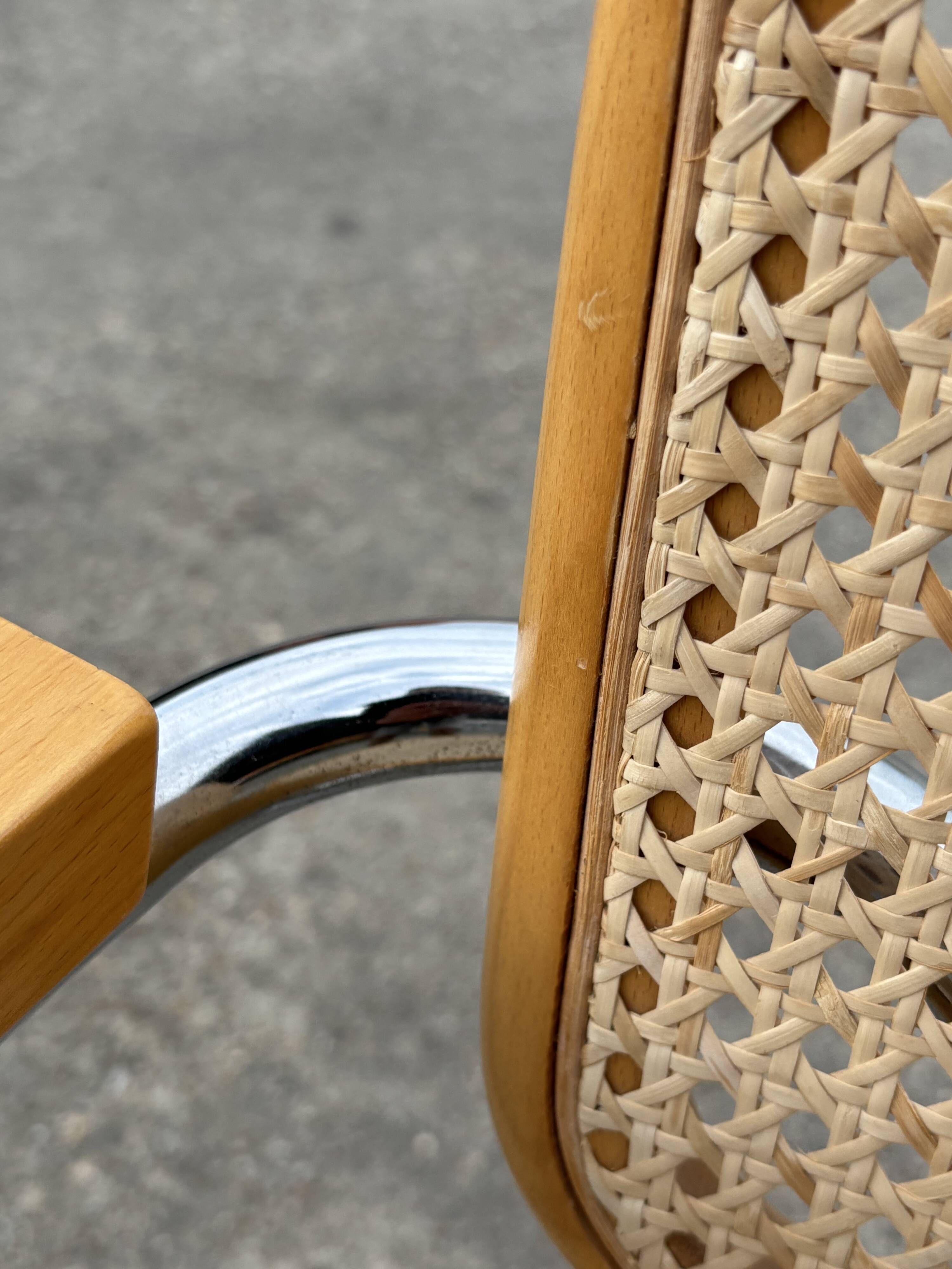 Set of 4 Cesca chairs model B64 with armrests Cesca Marcel breuer design