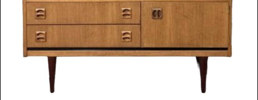 Vintage Scandinavian chest of drawers