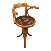 Fauteuil Pivotant pour Enfant en Hêtre teinté, esprit Thonet – Début XXe
