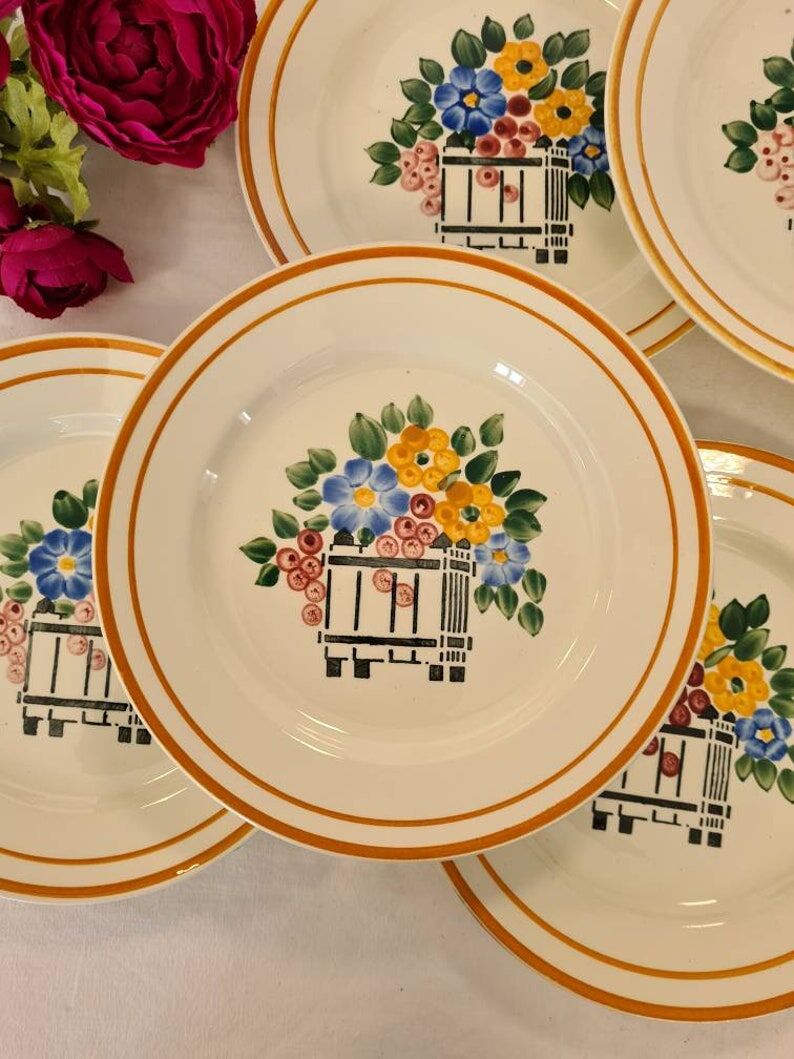 Set of 6 plates manufactured French HBCM