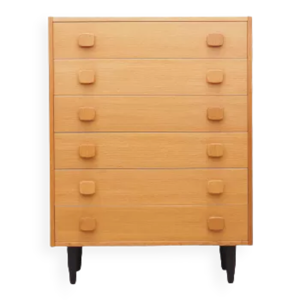 Commode en frêne, design