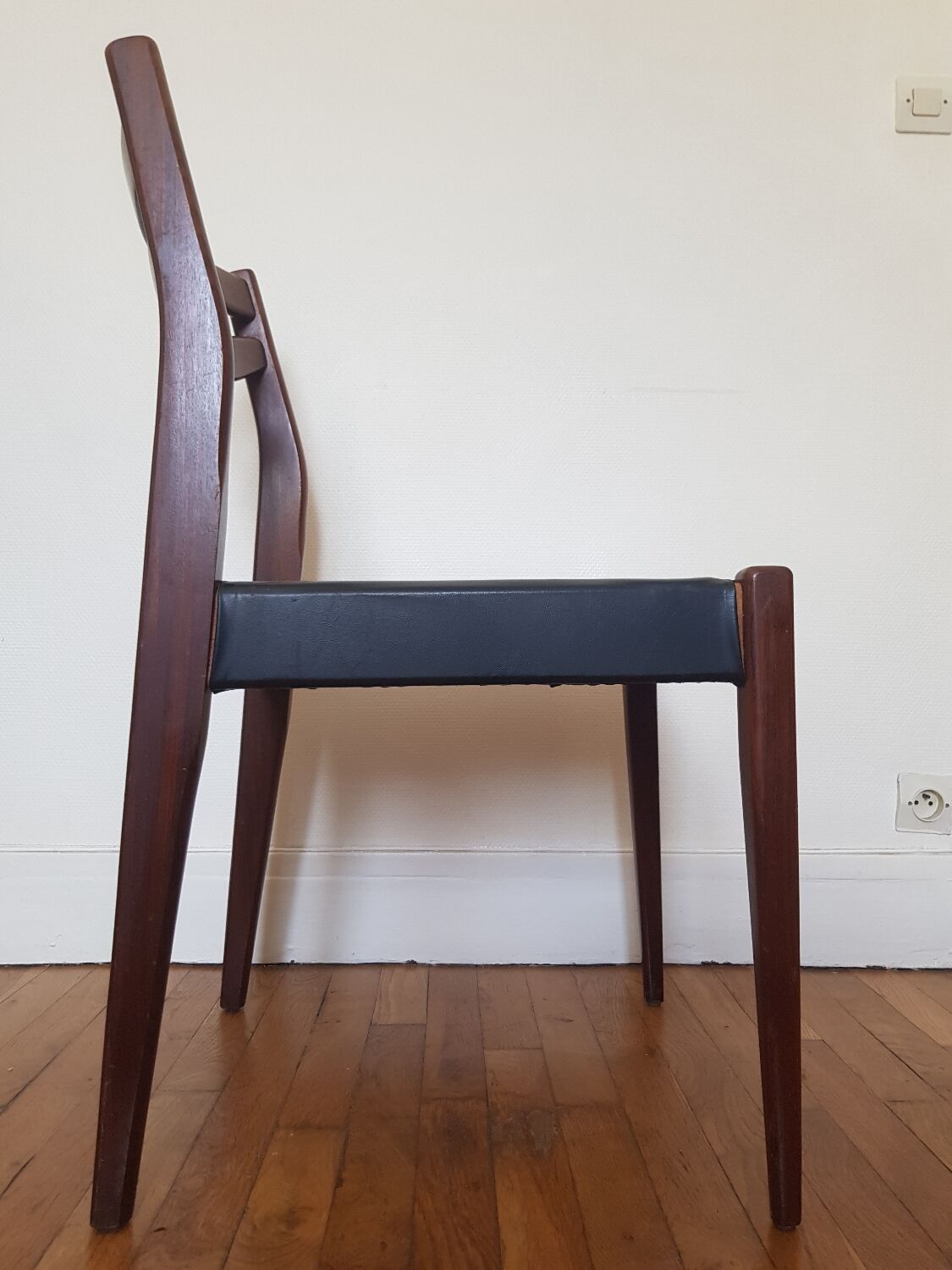 Chaise scandinave