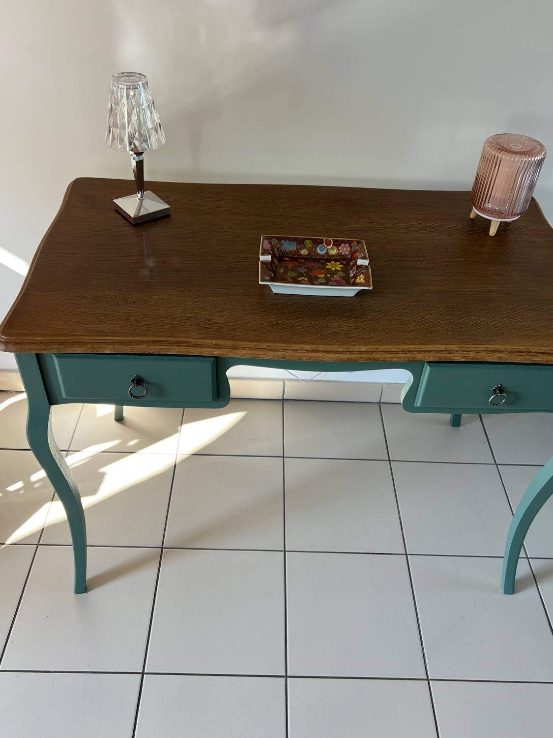 Oak desk with two drawers