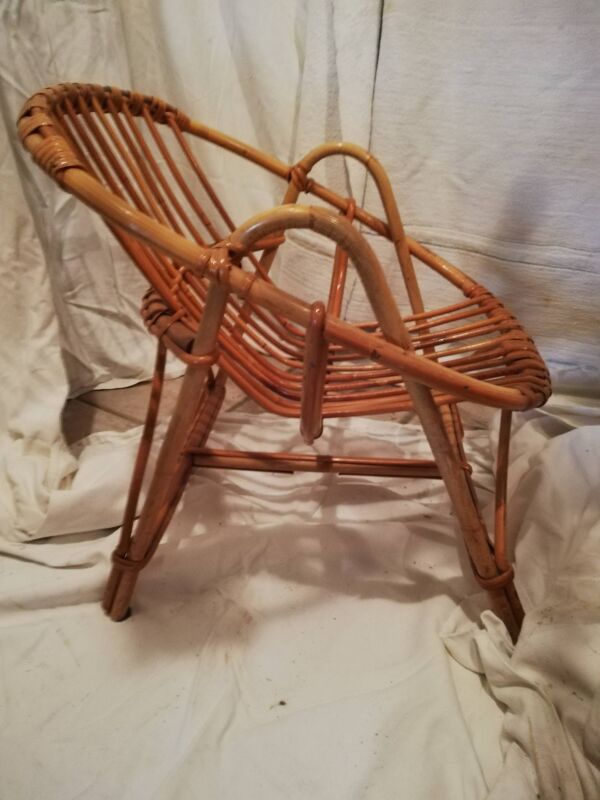 Fauteuil enfant en rotin