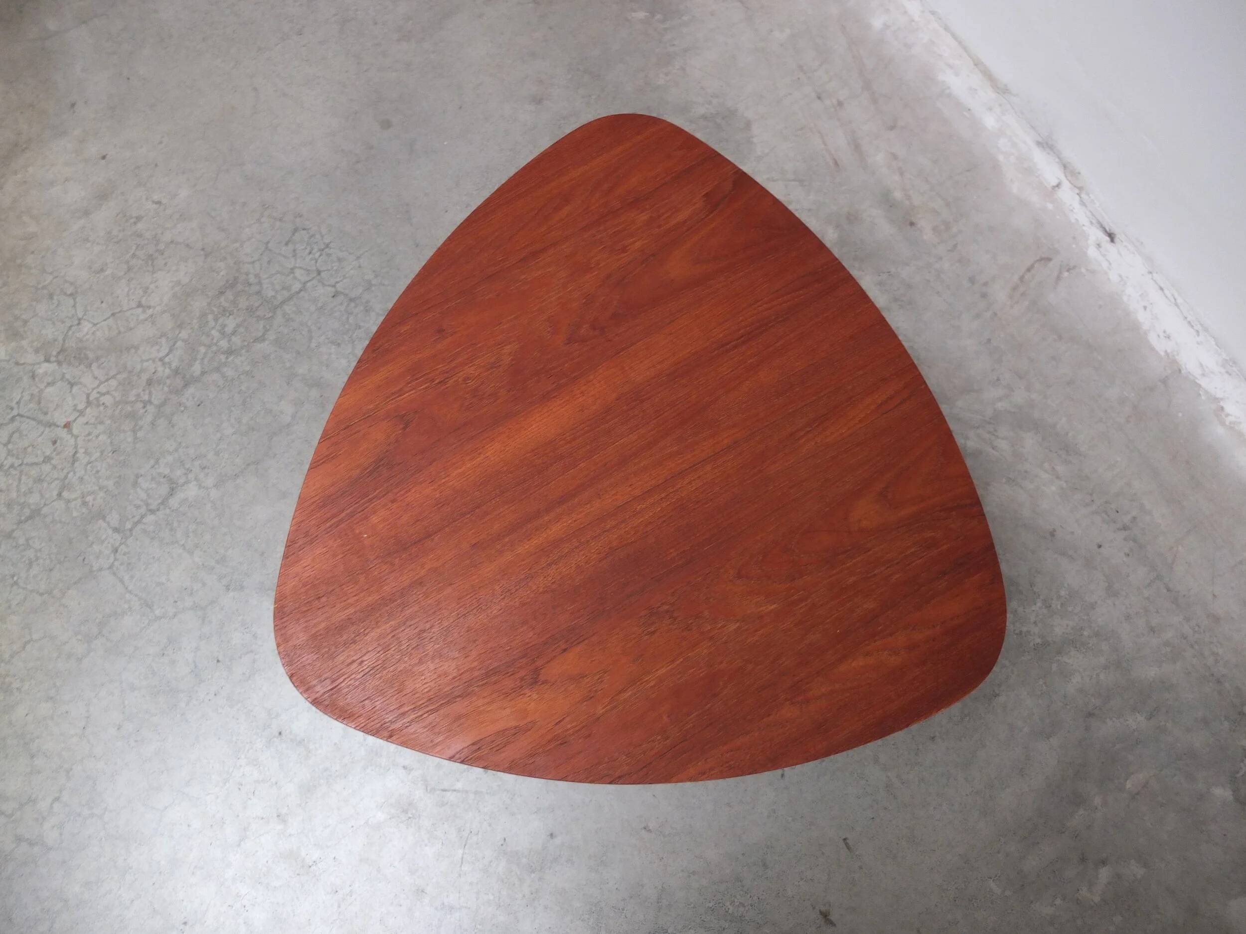 Triangular 'VL1312' side table in teak by Vermund Larsen, 1959
