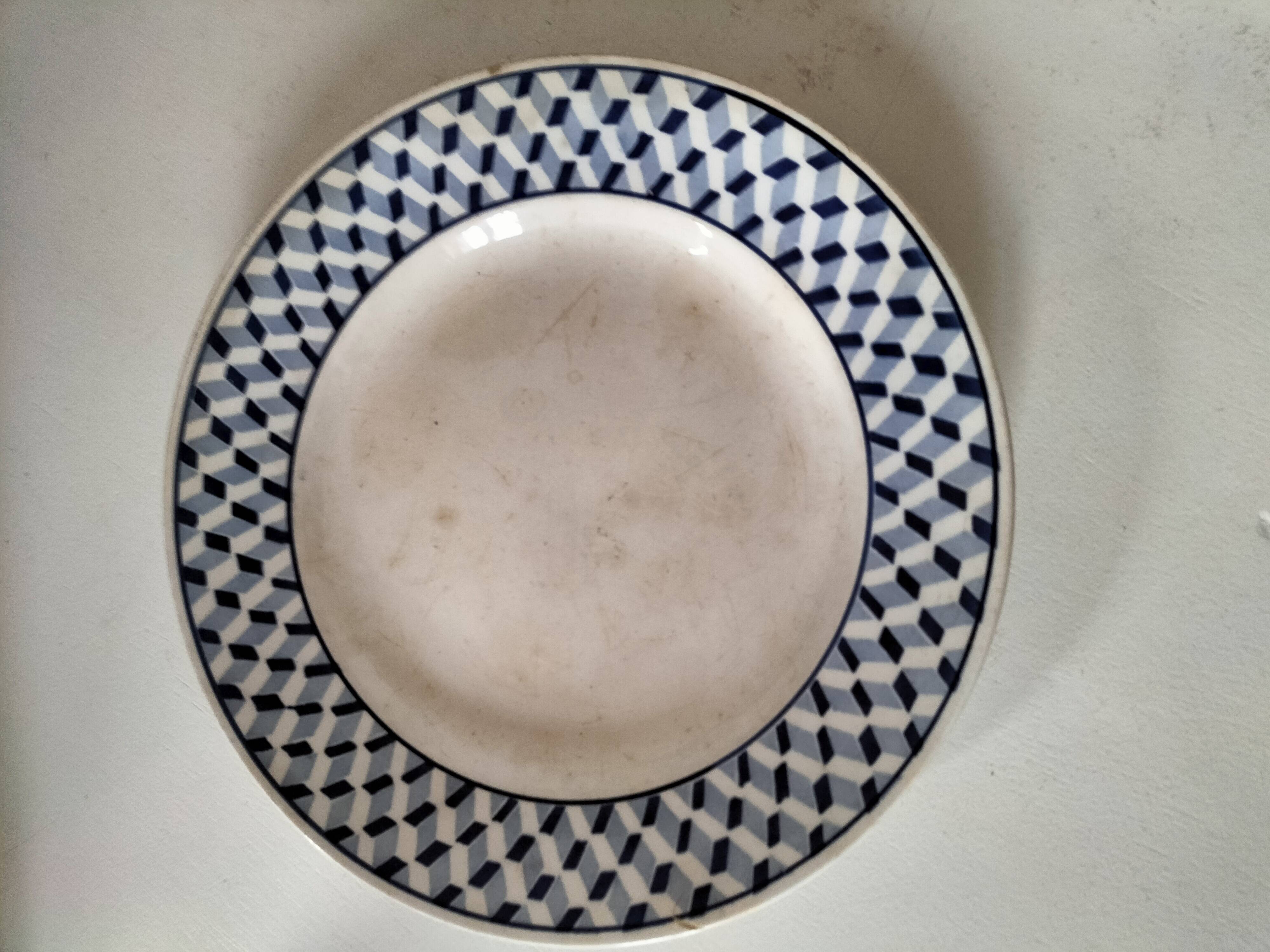 Set of 12 ironstone plates – Deep blue & red