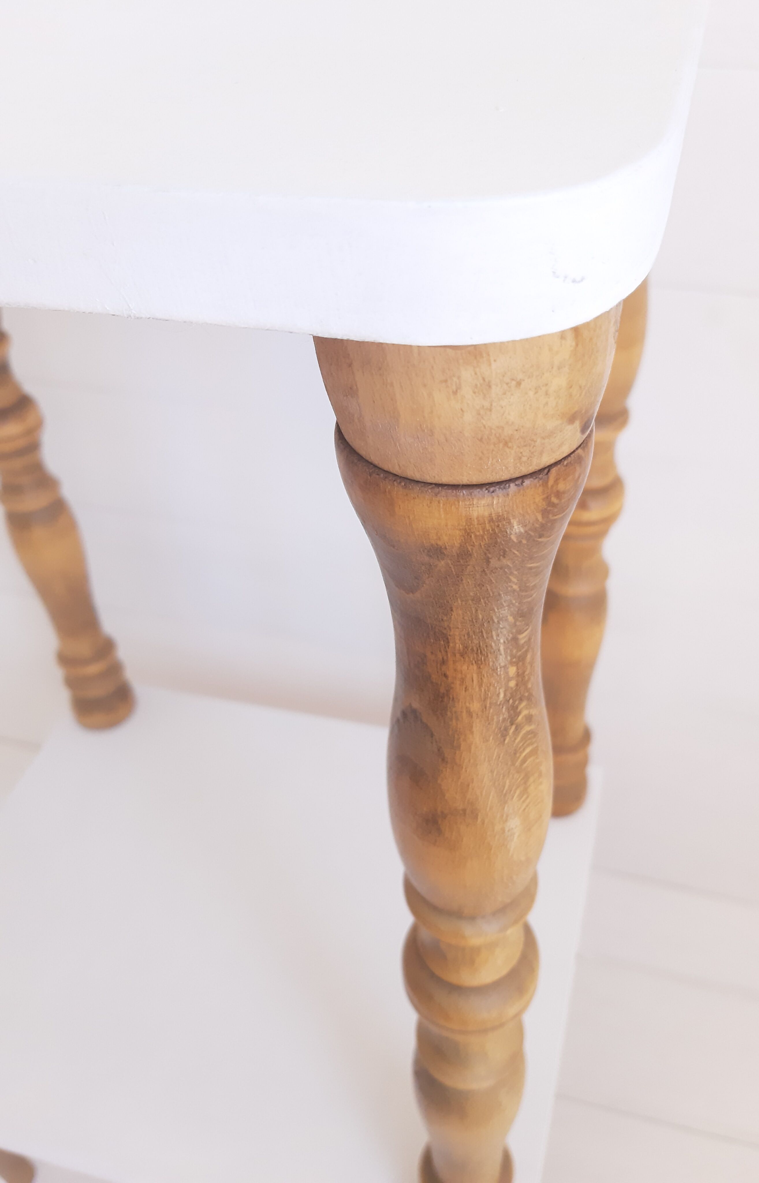 Harness/ console/ plant holder