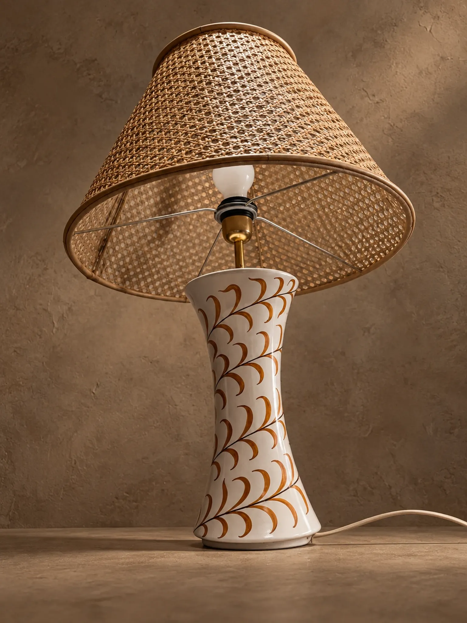 Ceramic lamp with cane shade, Nuova Capodimonte, circa 1970