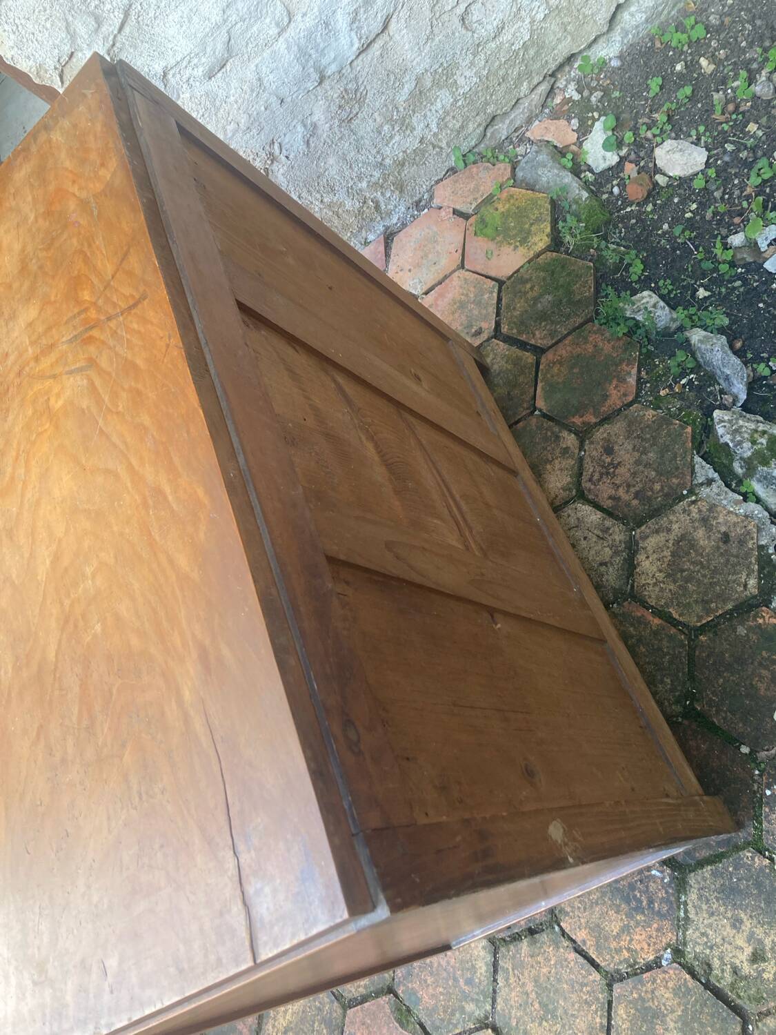 Vintage pine chest of drawers