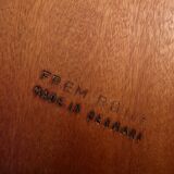 Scandinavian extendable round table Hans Olsen