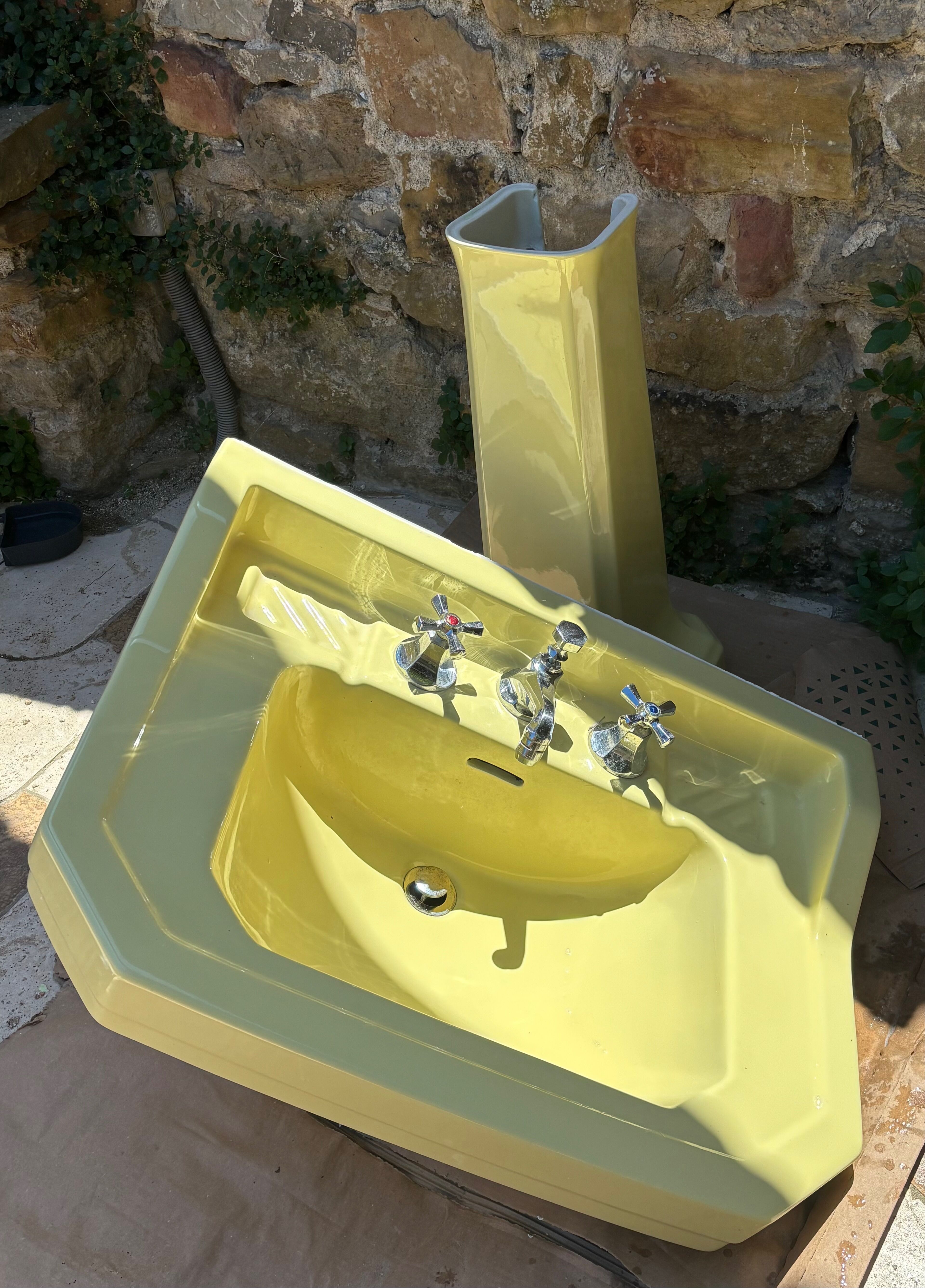 1950s sink