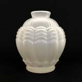 Art Deco vase in frosted glass. Art Deco era. Made in France