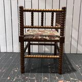 Upholstered corner chair
