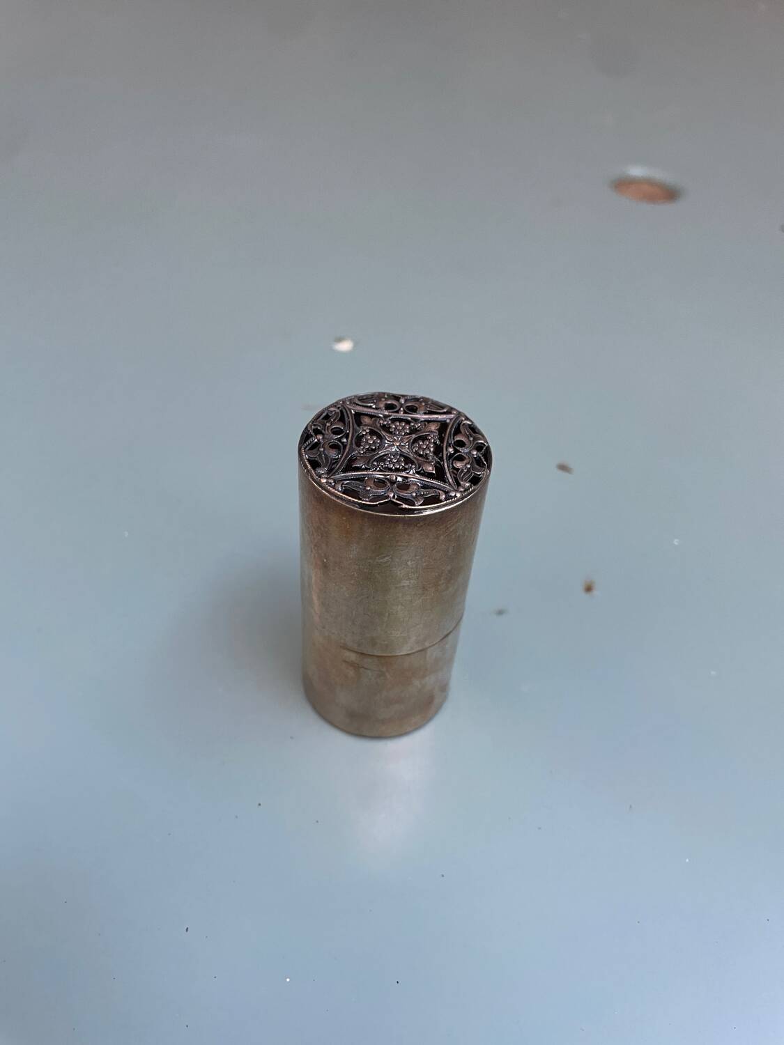 Silverware powdered sugar