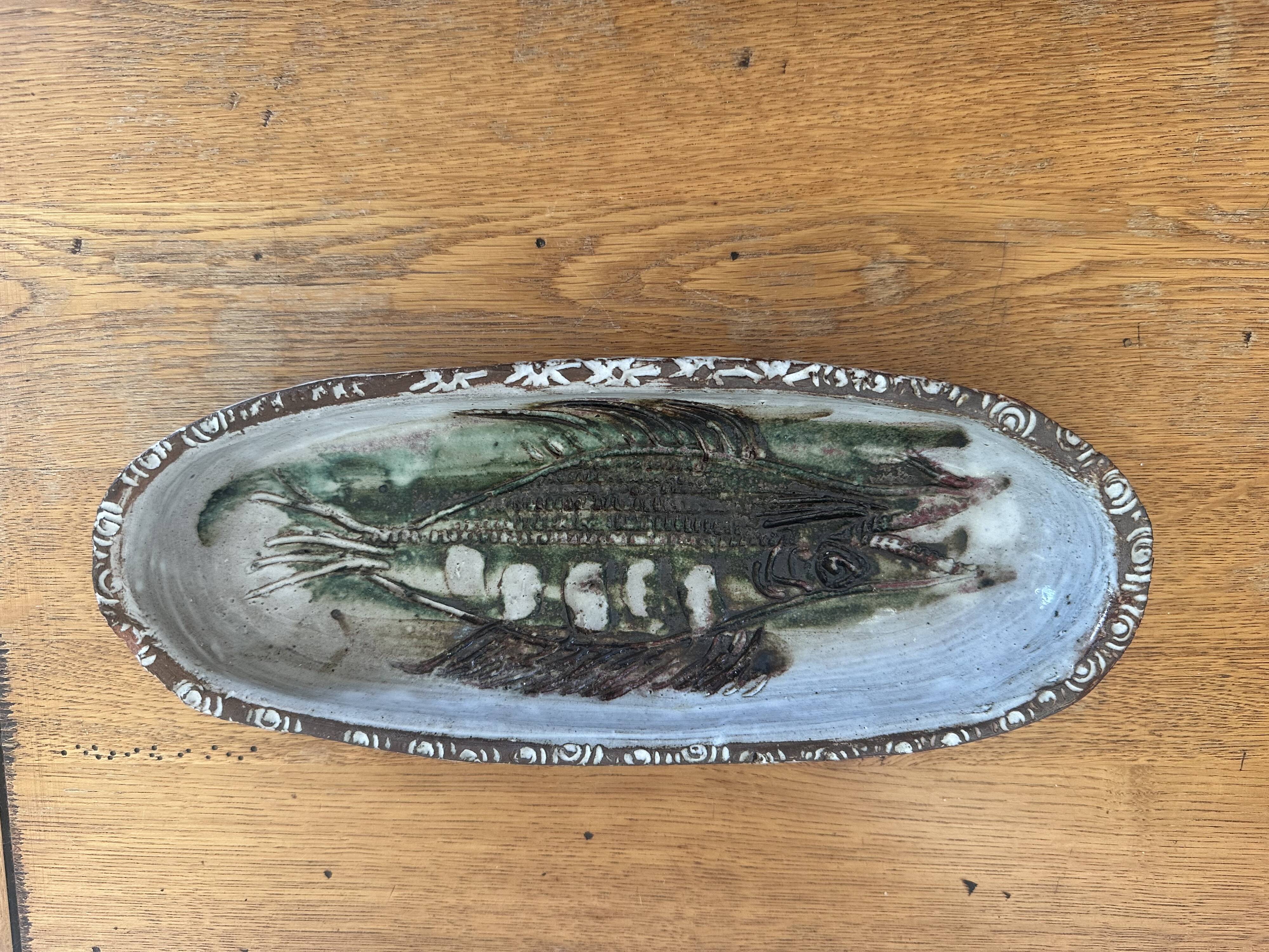 Unique ceramic plate with fish decoration - signed Albert Thiry