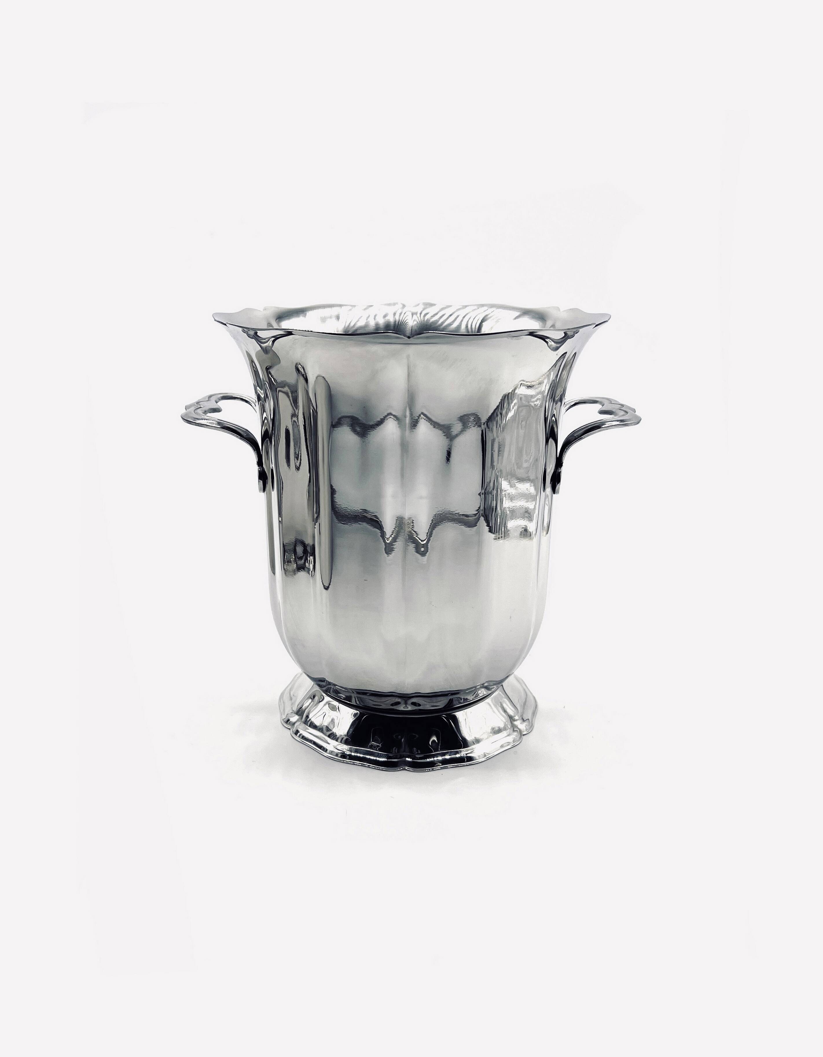 Stainless steel champagne bucket