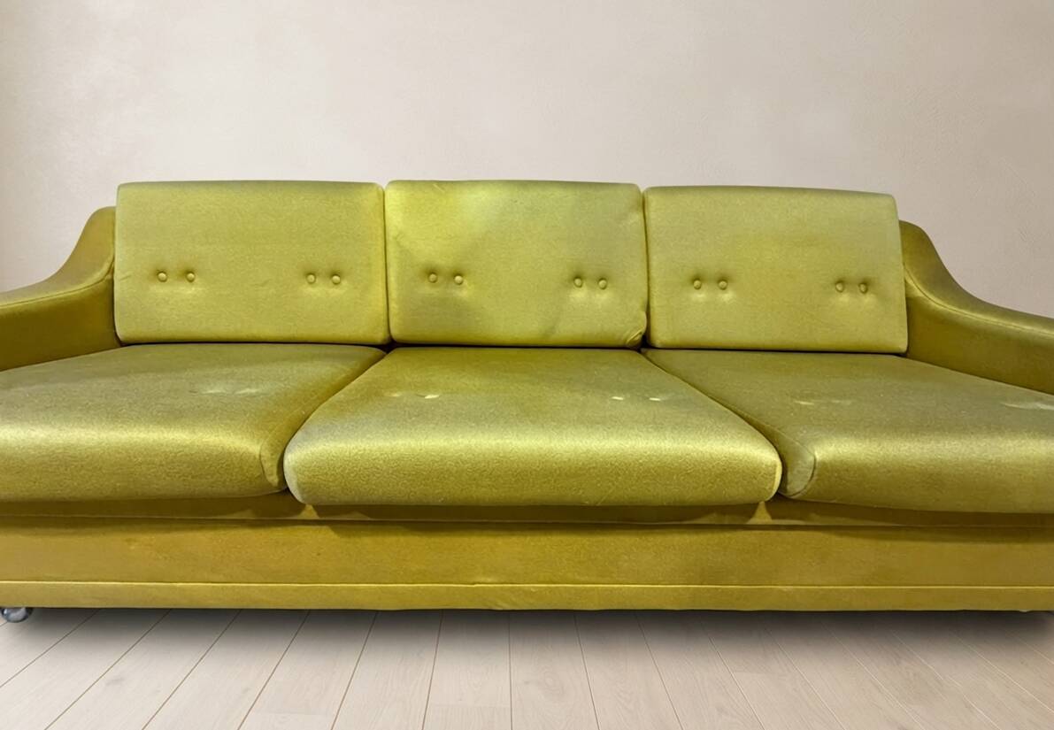 Canapé-lit pliant des années 50, 3 places en tissu moutarde / olive, Tchécoslovaquie, 208 × 100 × 65 cm