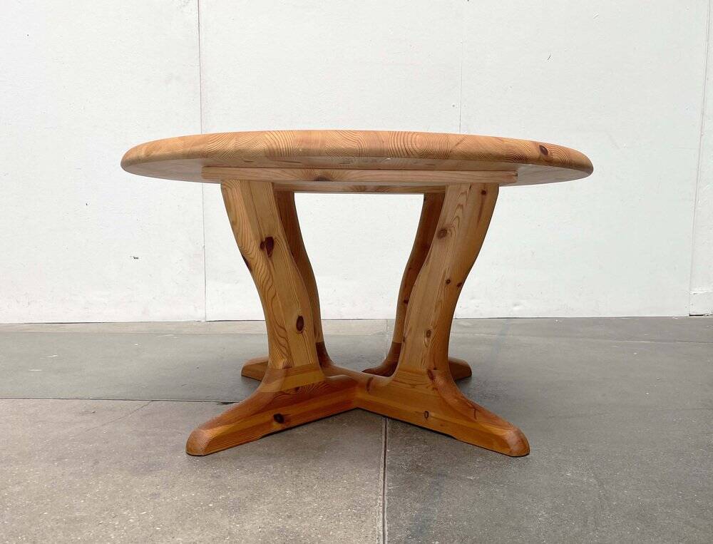 Vintage pine coffee table by Burchardt Nielsen, 1970s.