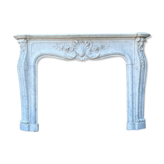 Louis XV style fireplace in Carrara marble and cast iron fireplace