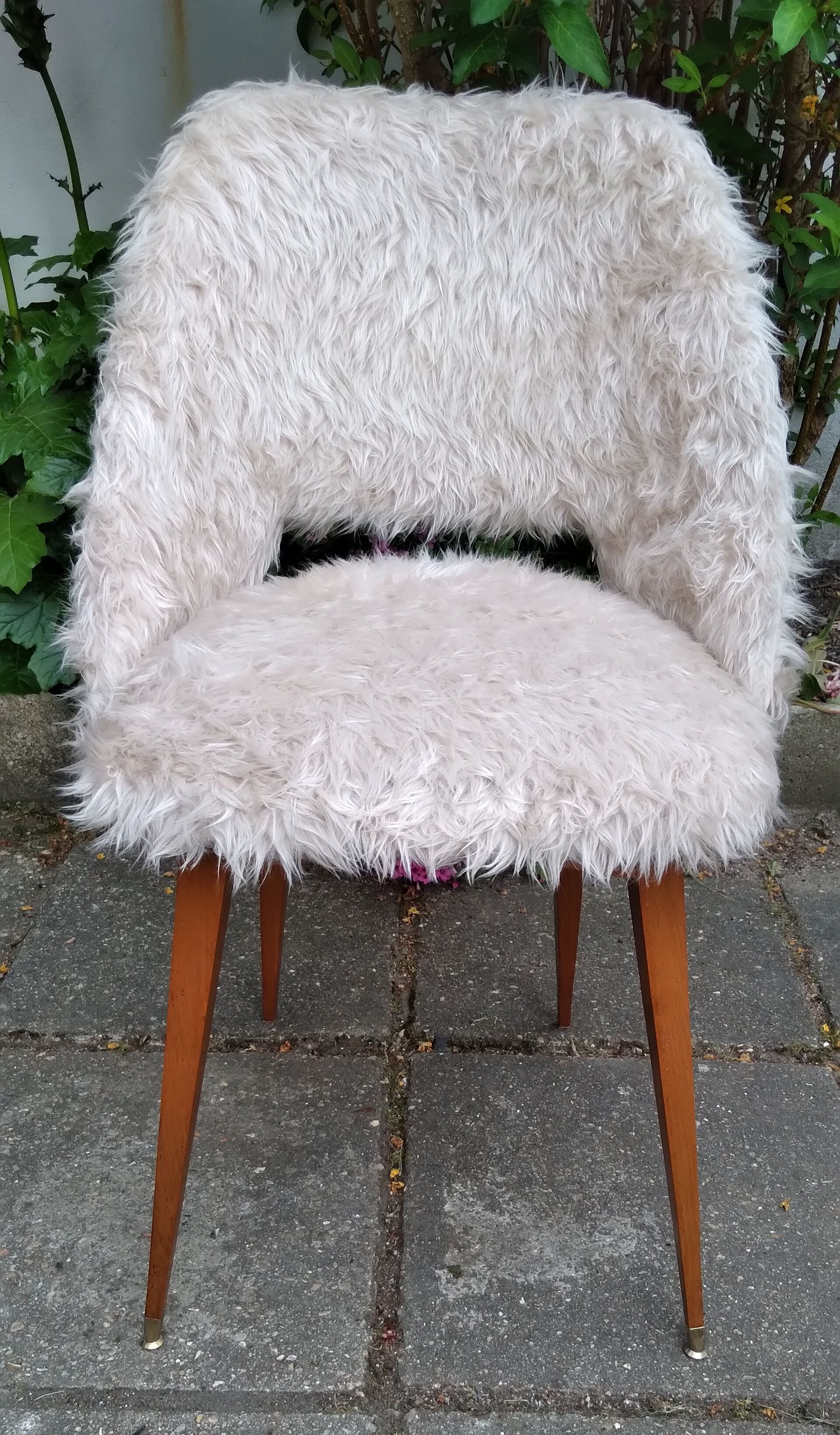 Moumoute chair 60s