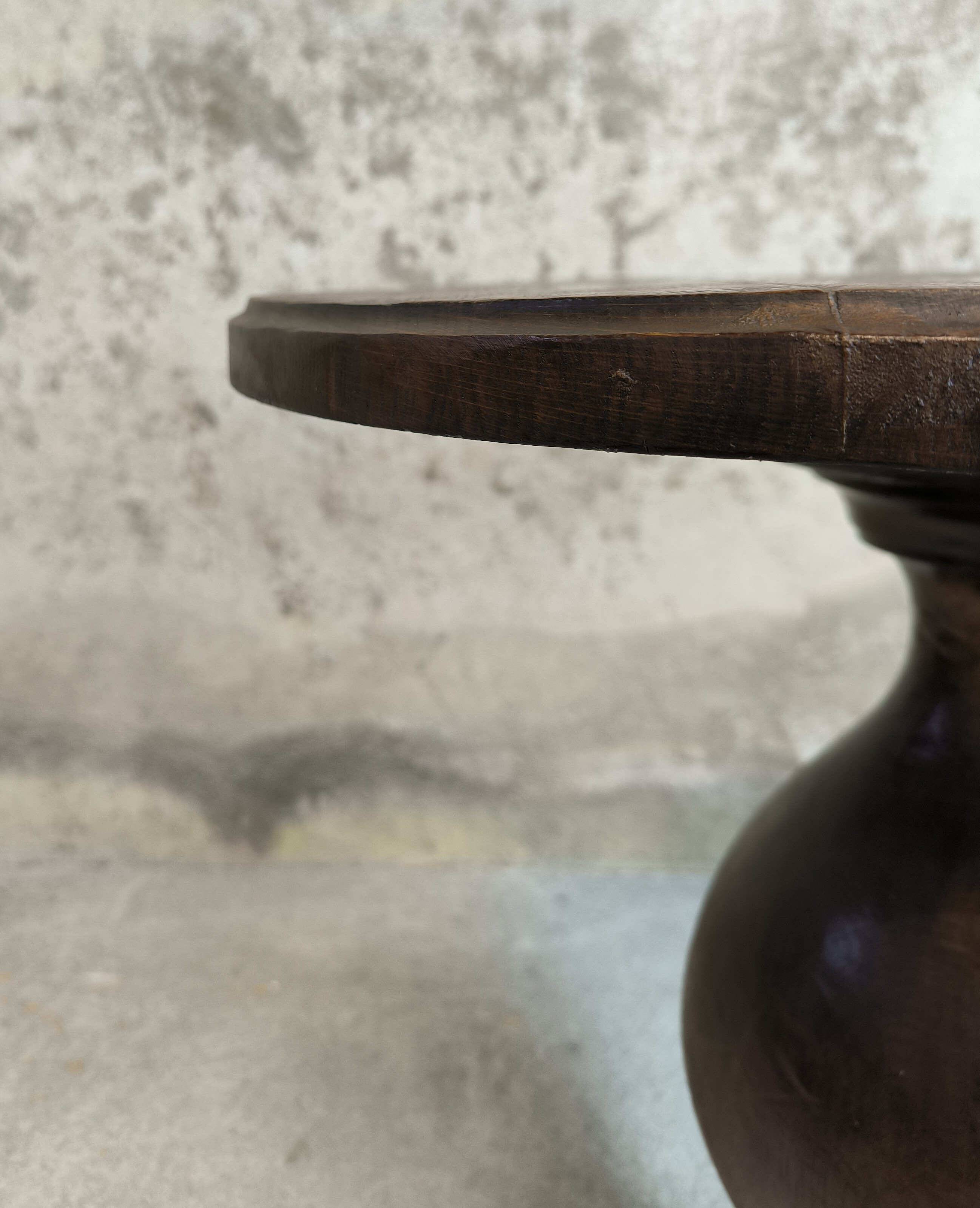Vintage side table in solid wood