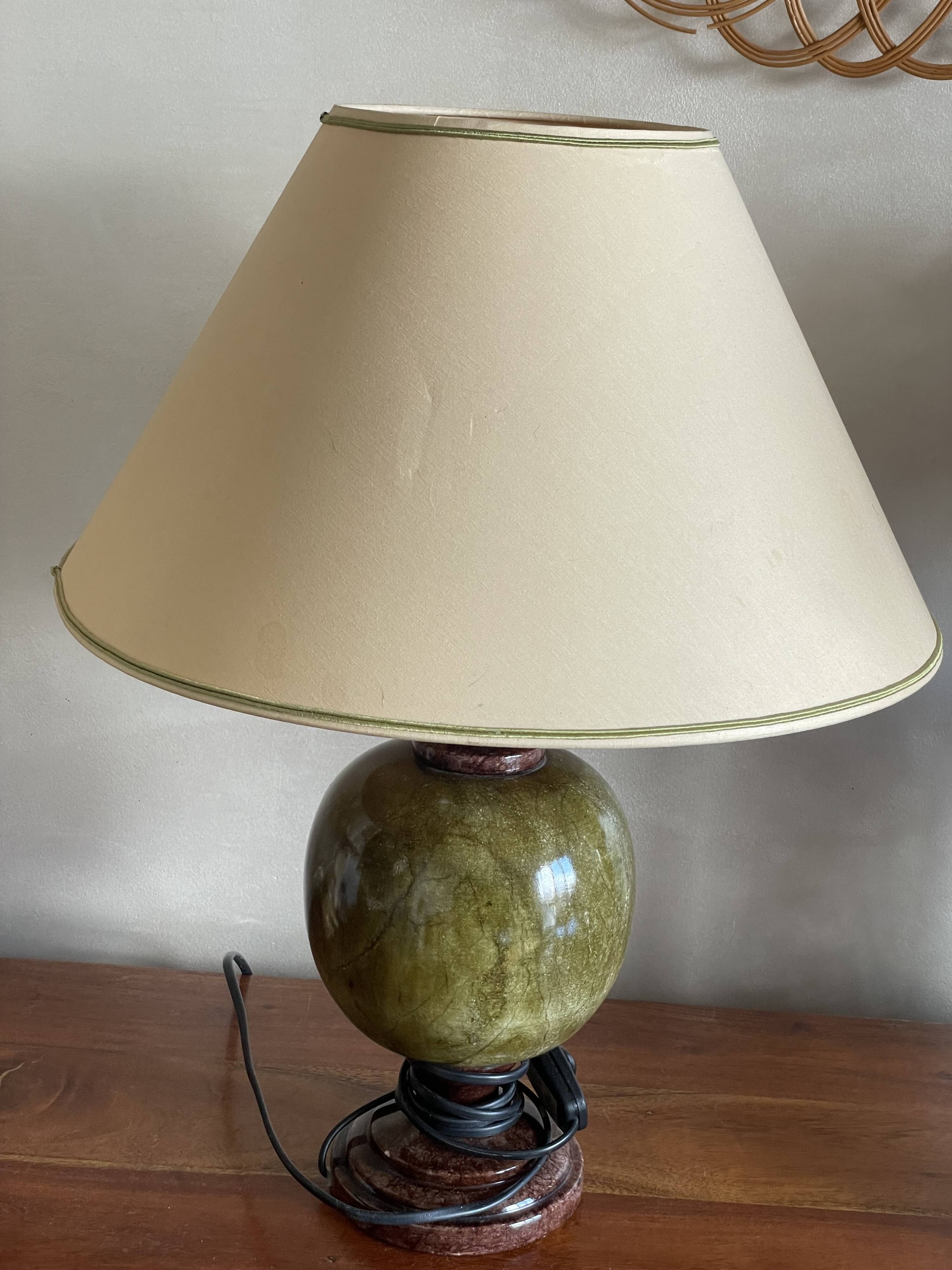 Green marble lamp