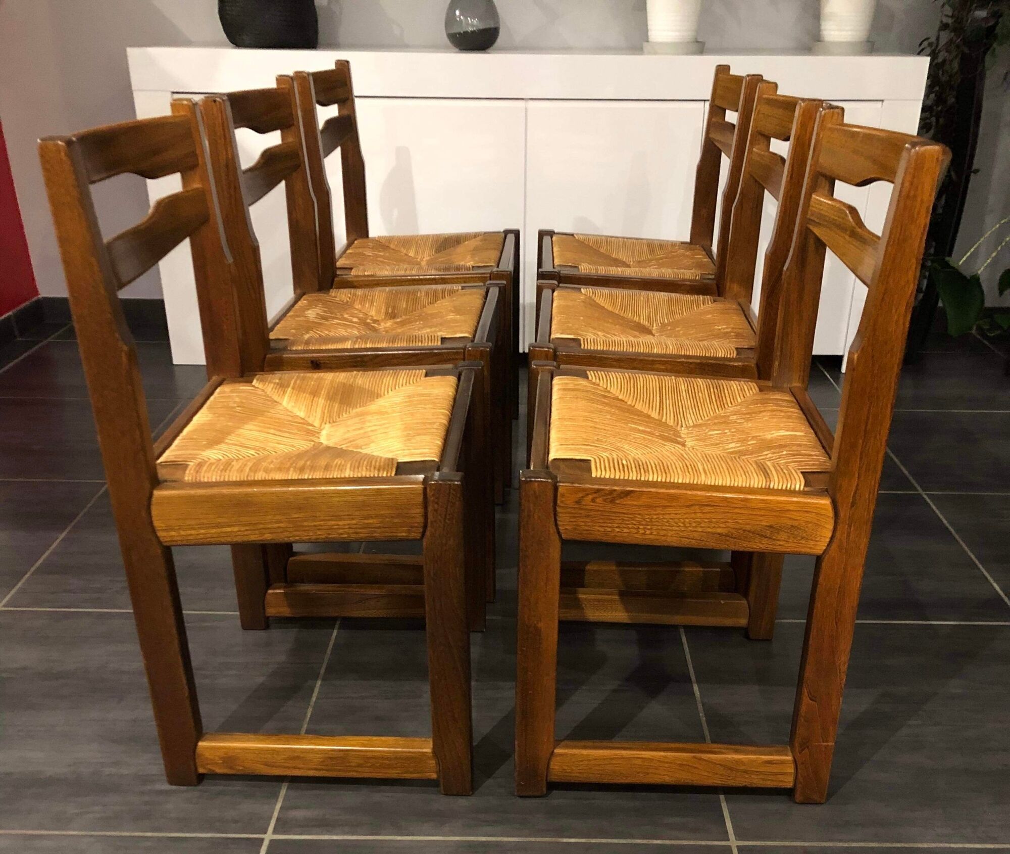 Suite of 6 sled chairs from the house revival 1970s