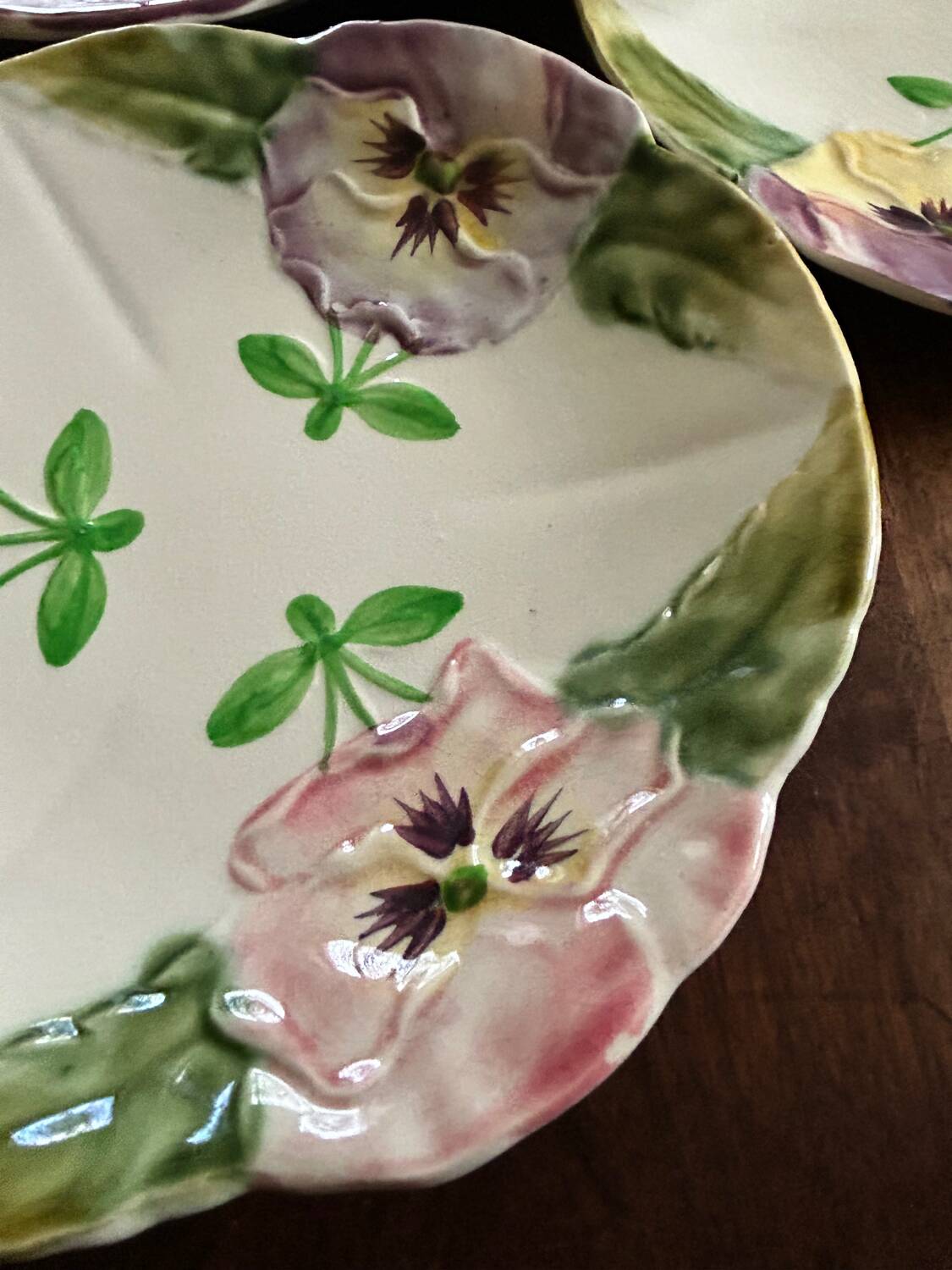 HB Choisy-le-Roi earthenware plates