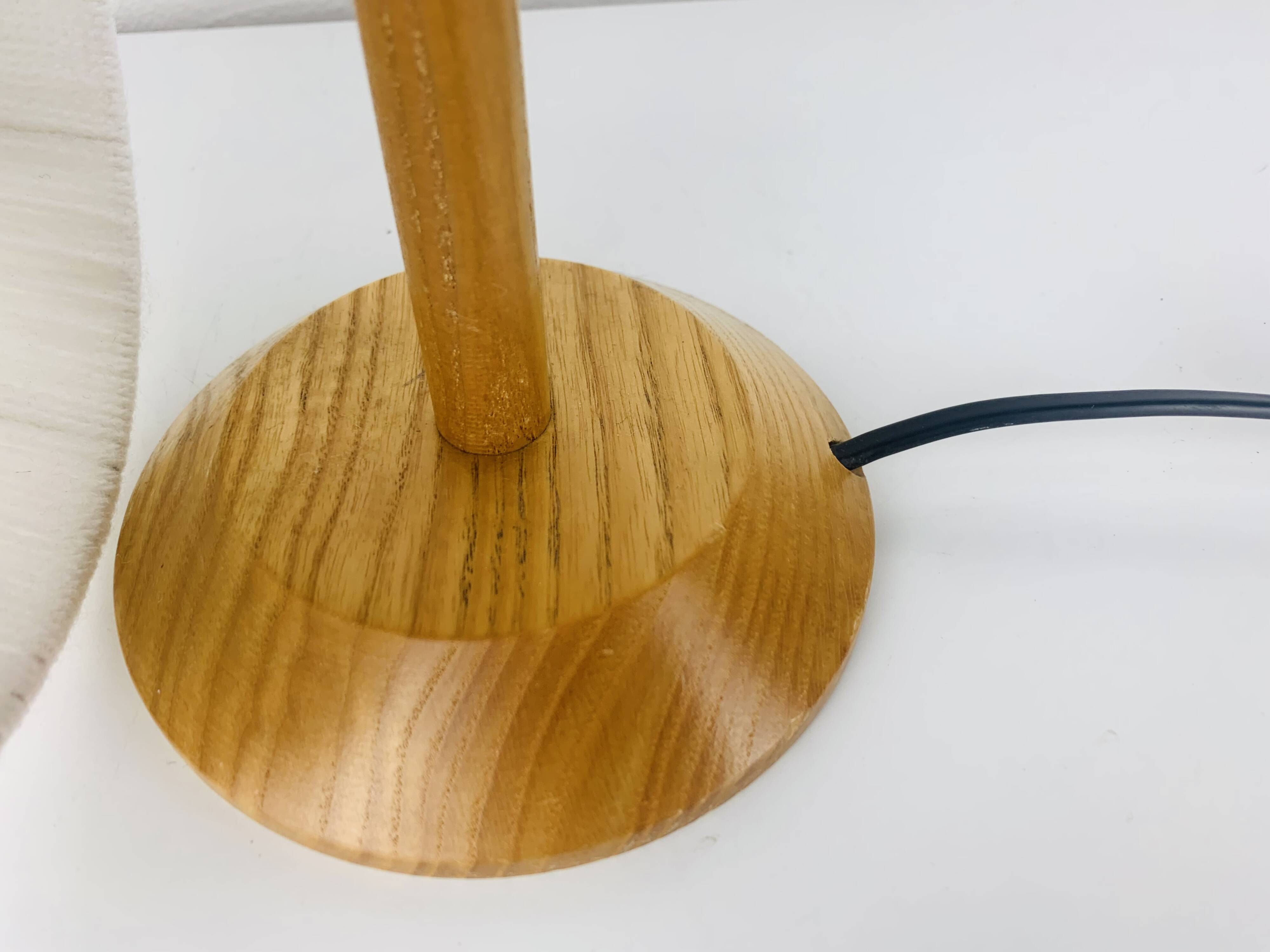 Vintage pine wall lamp and wool lampshade, 1960s
