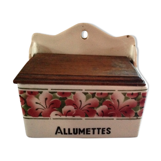 Allumettes holder