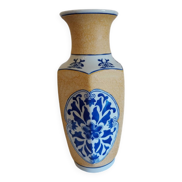 Vintage vase in Delf blue porcelain and cracked ceramic