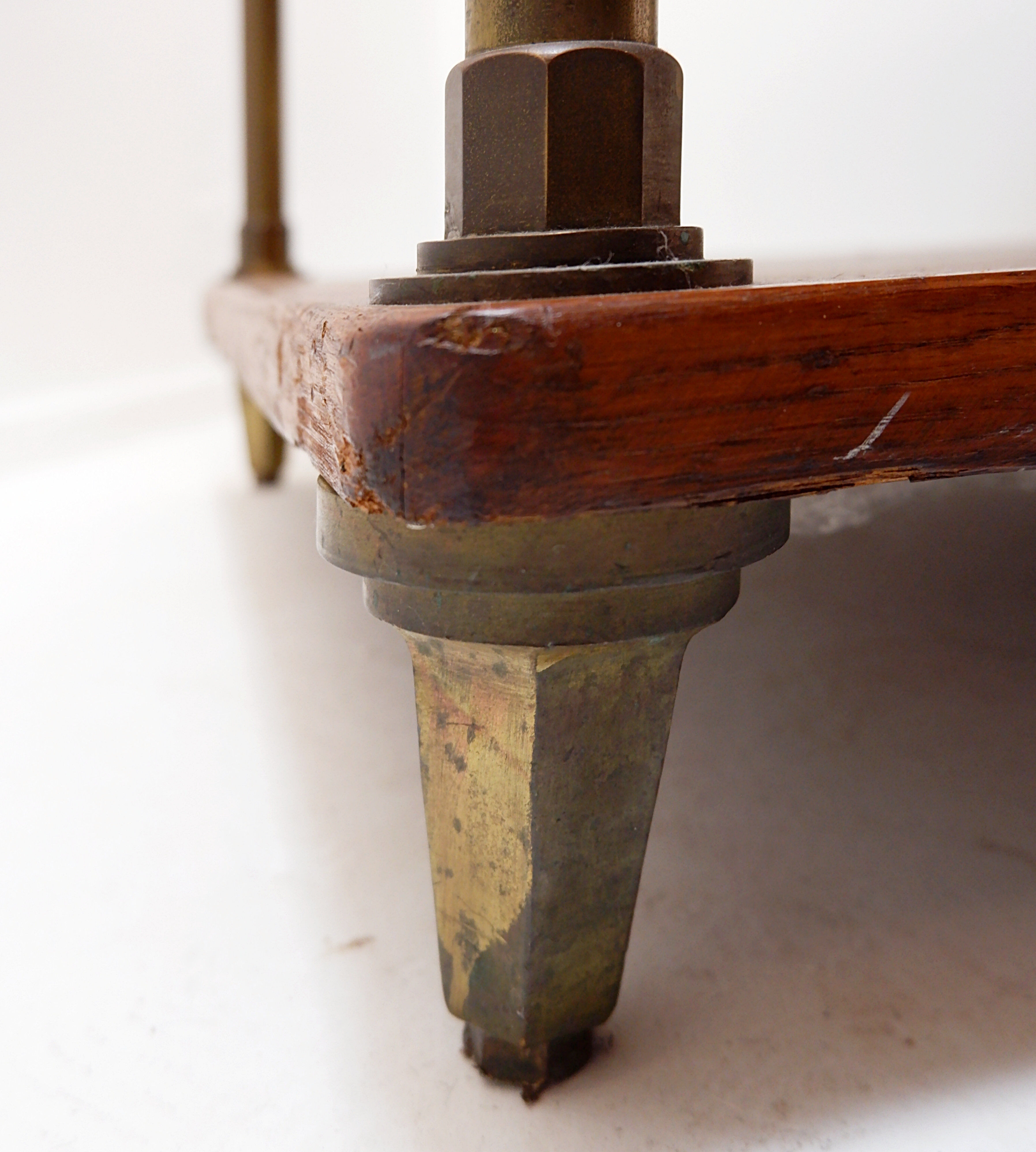 Three-tiered French shop display table - 1900s
