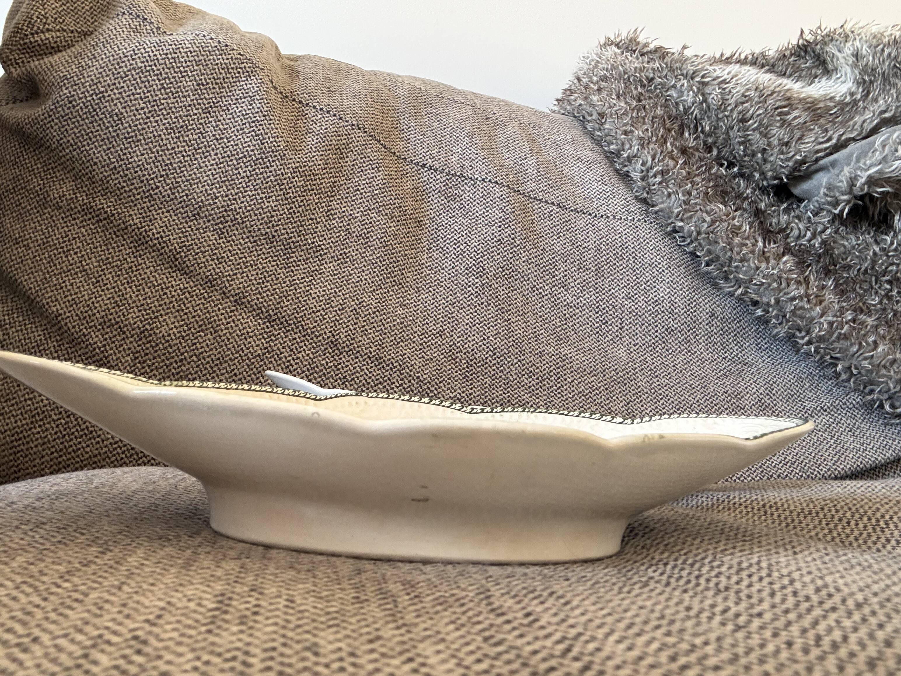 Set of 2 Badonviller dishes