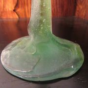 Daum coupe à champagne en cristal sur pied en pate de verre