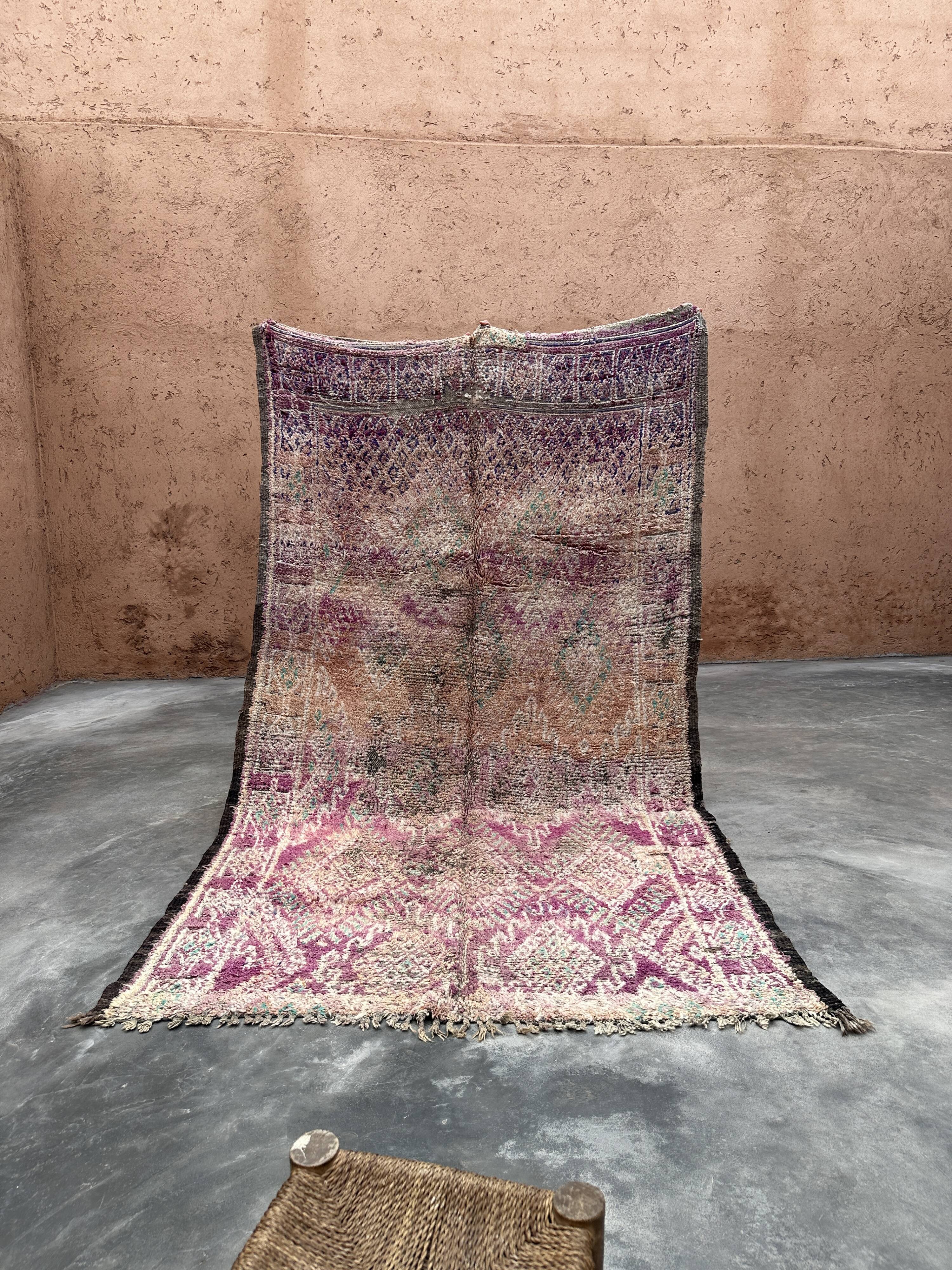 Moroccan carpet - 185 x 335 cm