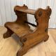 Small library step stool in oak from the 19th century.