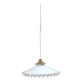 Notched opaline suspension