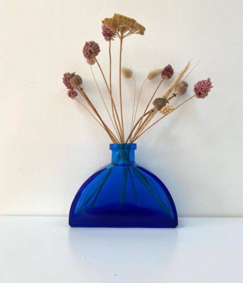 Flacon XL ancien en verre bleu cobalt