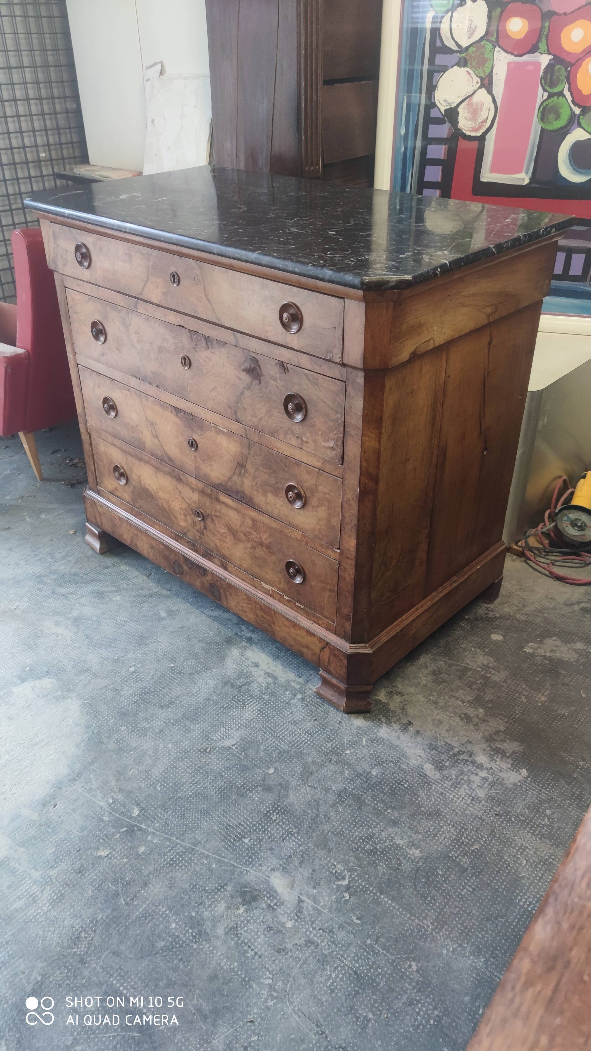 Walnut chest of drawers circa 1880 with marble top