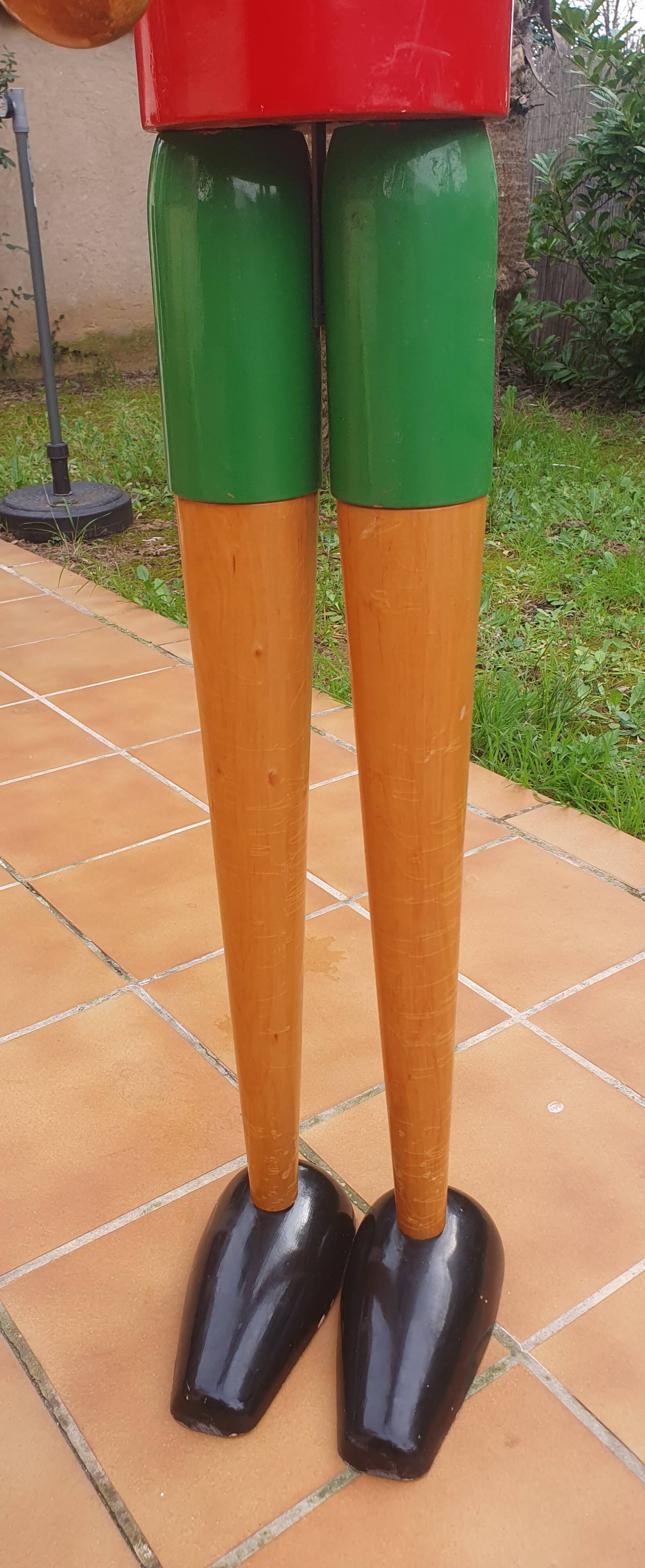 Vintage wooden Pinocchio, 1.87m tall, very rare piece.