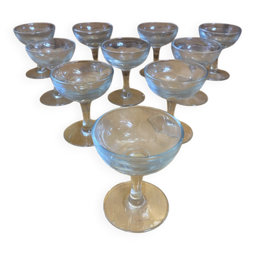 Set of 10 Champagne Glasses Moulded Glass France Vintage #E171