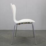 Pair of Series 7 chairs by Fritz Hansen, Denmark, 1970s