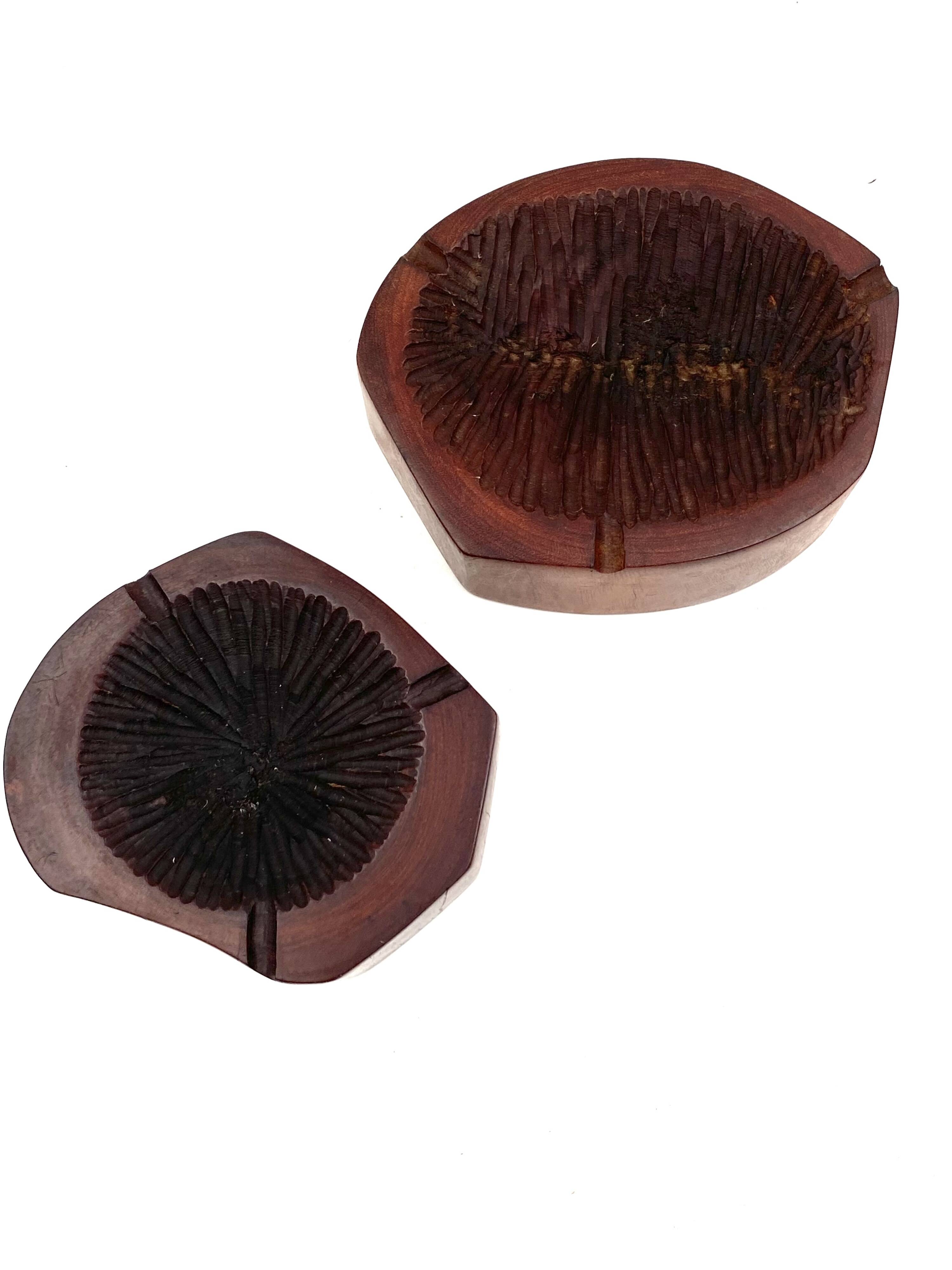 Organic modern set of 2 wood ashtrays, France 1970s