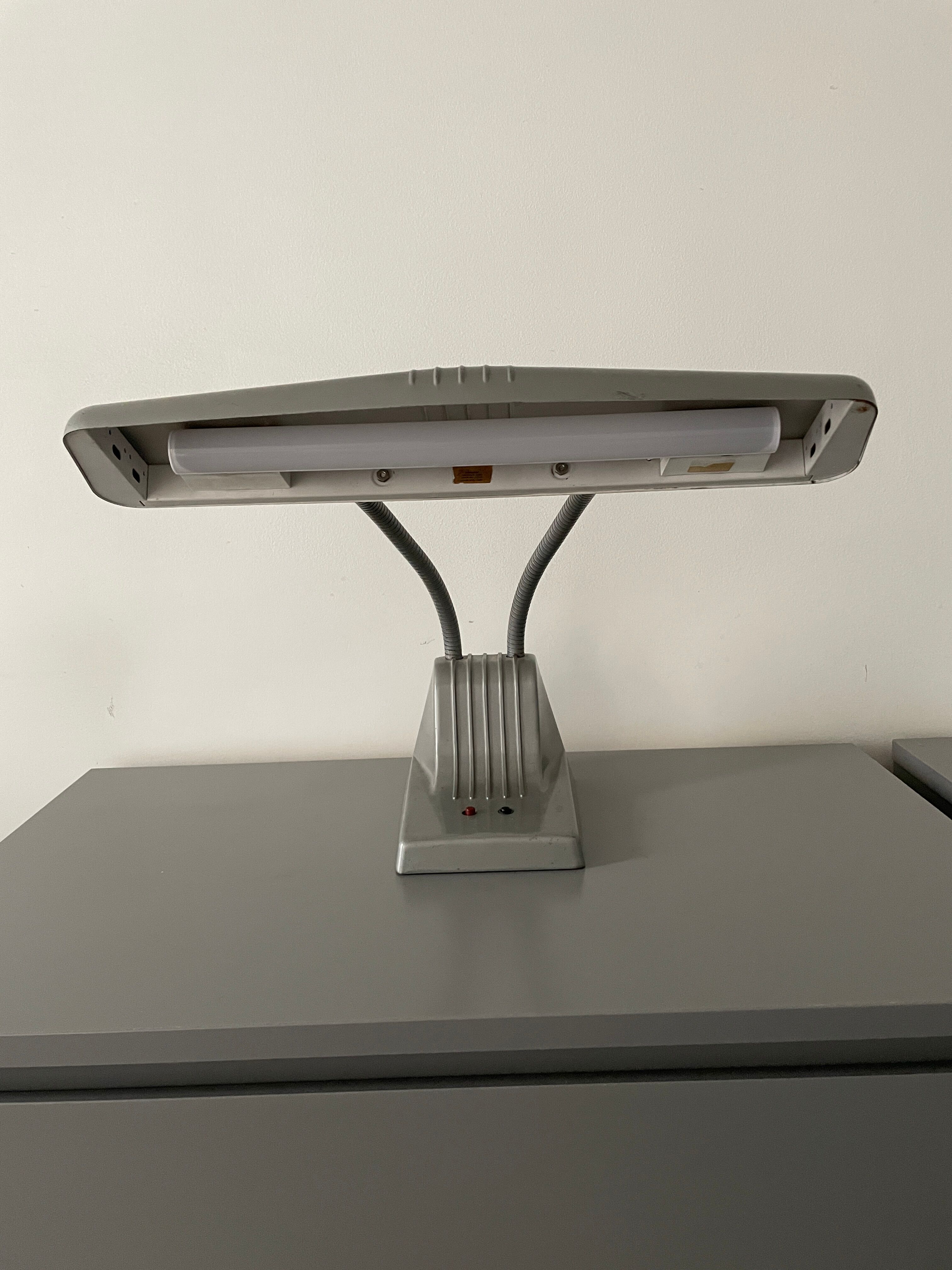 Dazor Model 1000 Industrial Desk Lamp, 1950s
