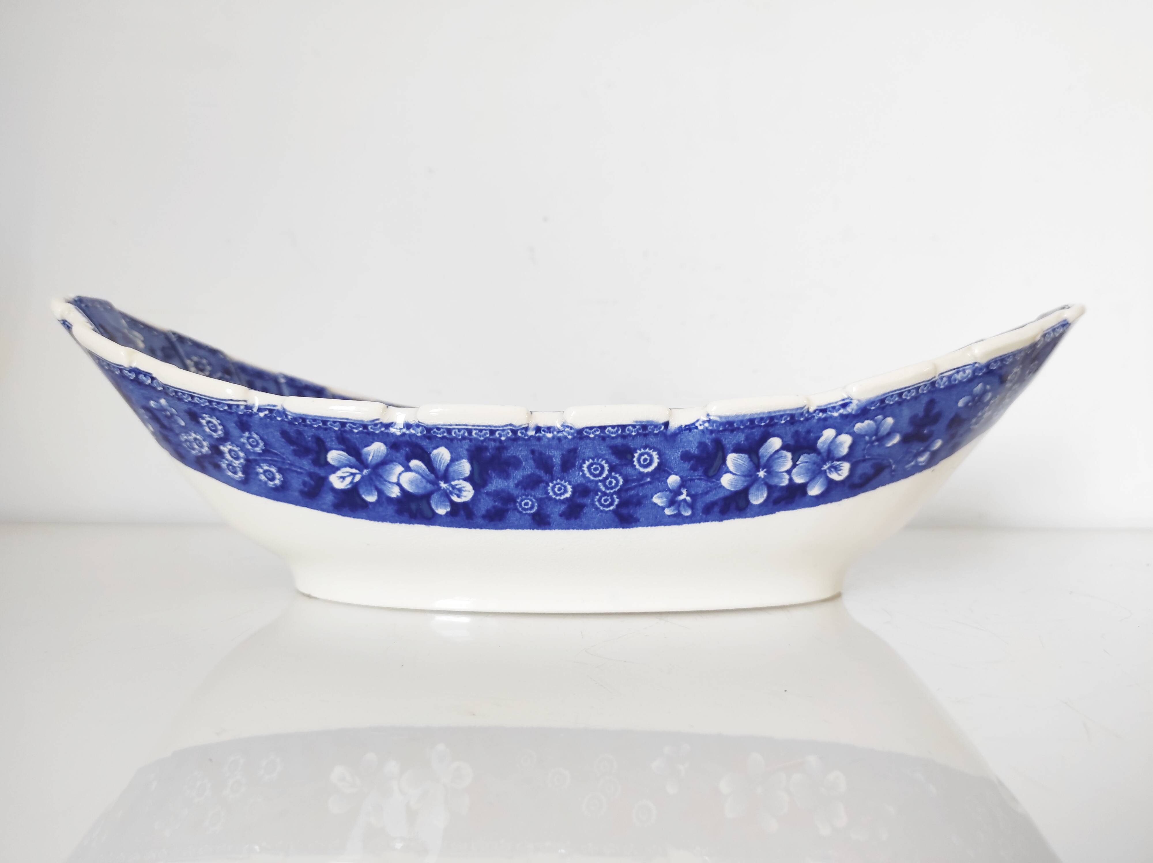 Copeland English earthenware dish