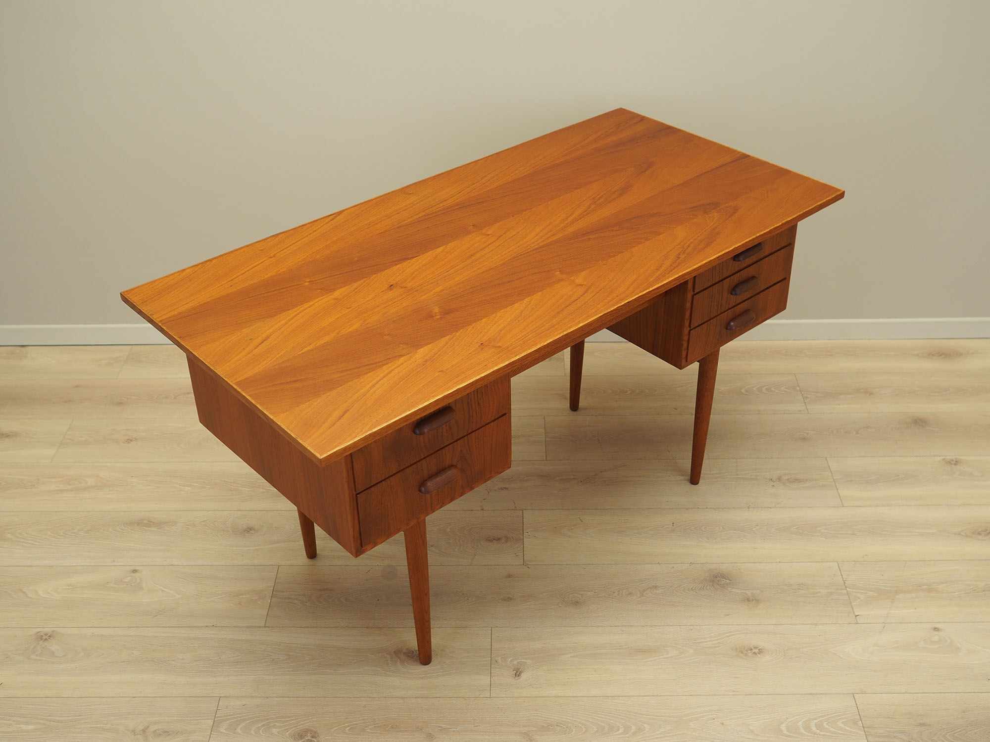 Teak desk, Danish design, 1970s, production: Denmark