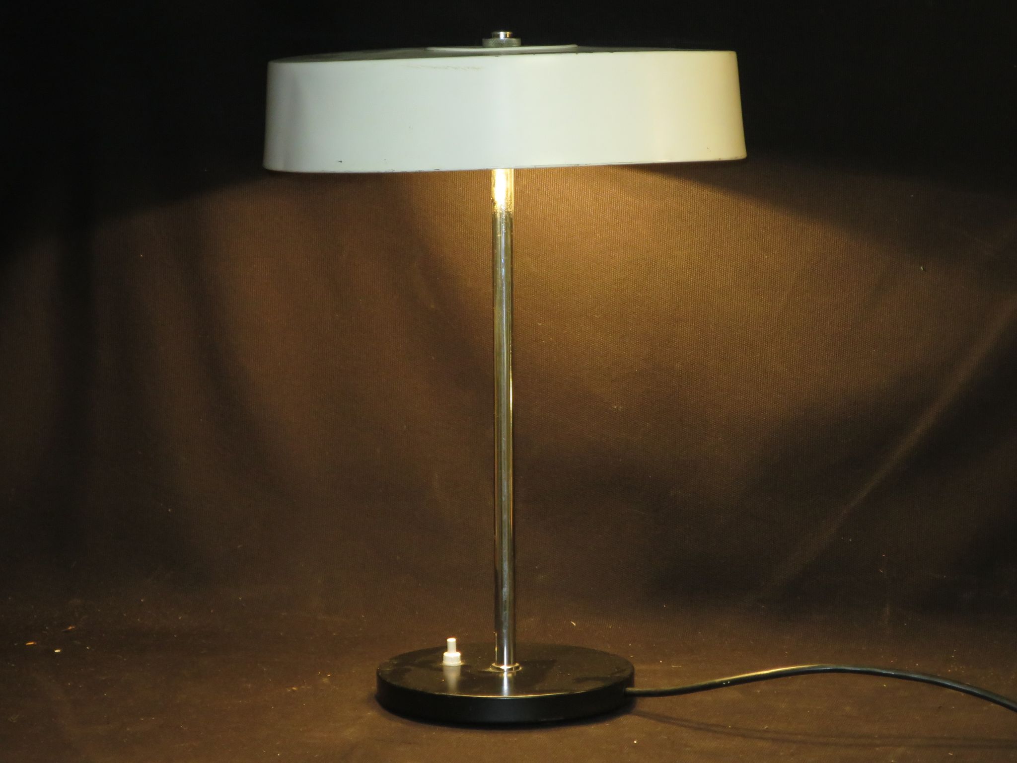 Lampe de bureau à systeme monte et baisse 1970