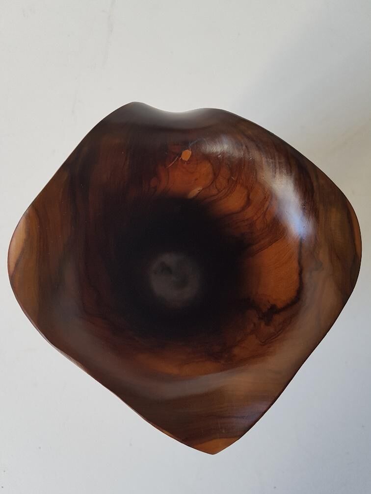 Pitcher in years 50/60 olive wood