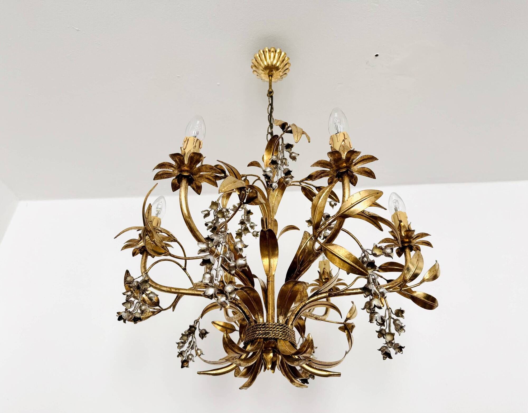 Grand lustre italien Hollywood Regency par Hans Kögl